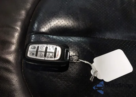 2019 Chrysler Pacifica Touring L z USA, uszkodzony, nr VIN 2C4RC1BG9KR704737